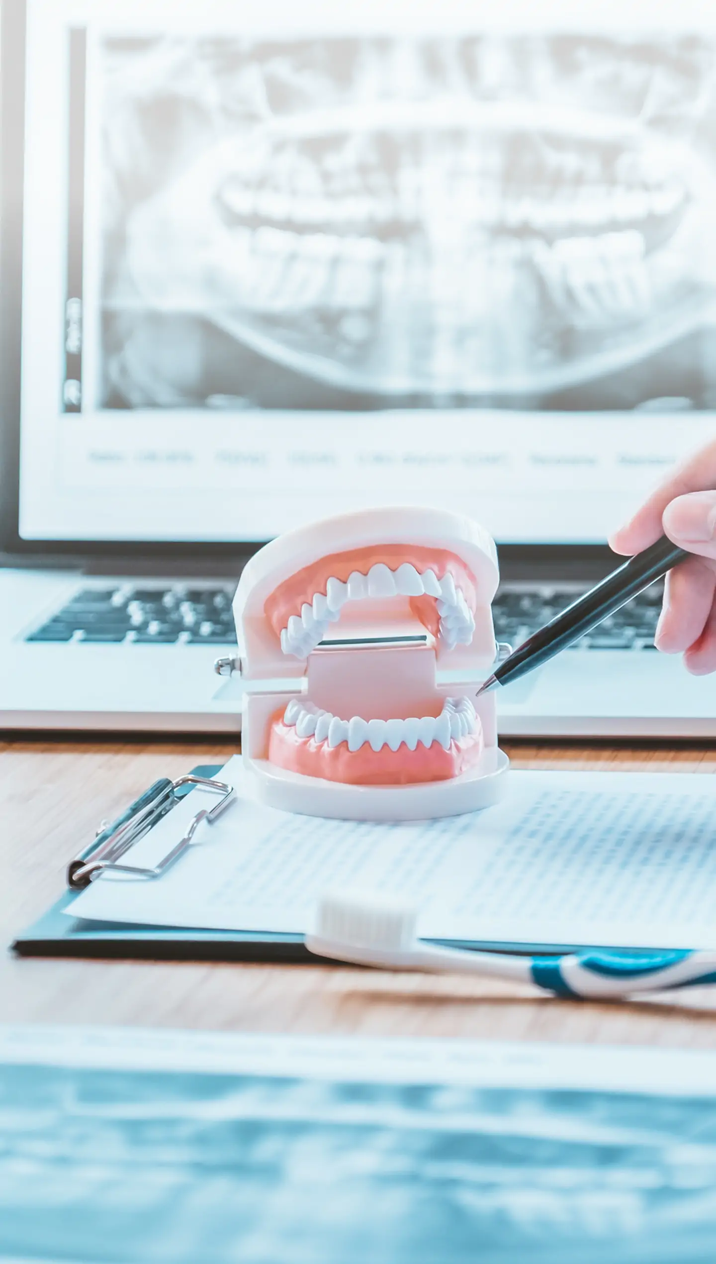 院長が施術する様子